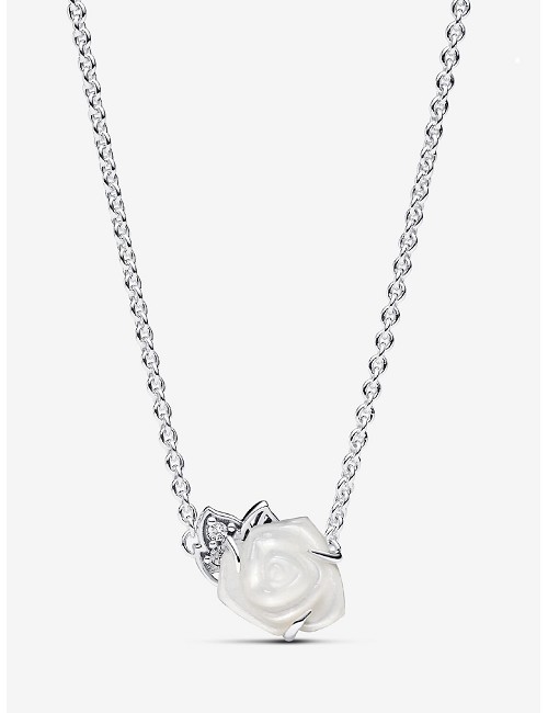 Collar Rosa Blanca Floreciendo